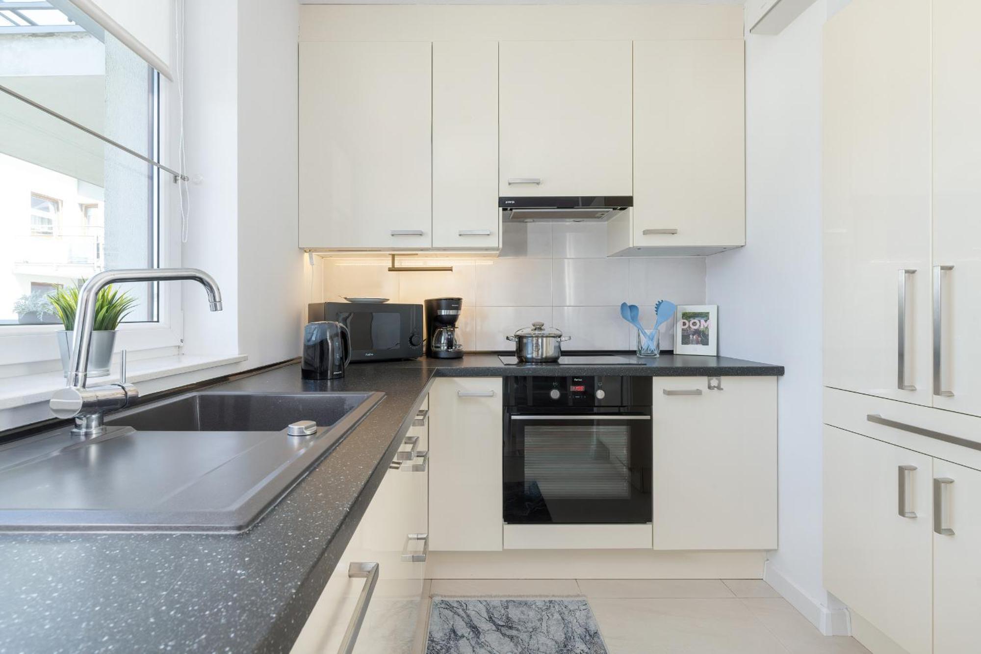 Jasny & Przestronny Apartament Z Balkonem I Parkingiem By Rent Like Home Gdynia Extérieur photo
