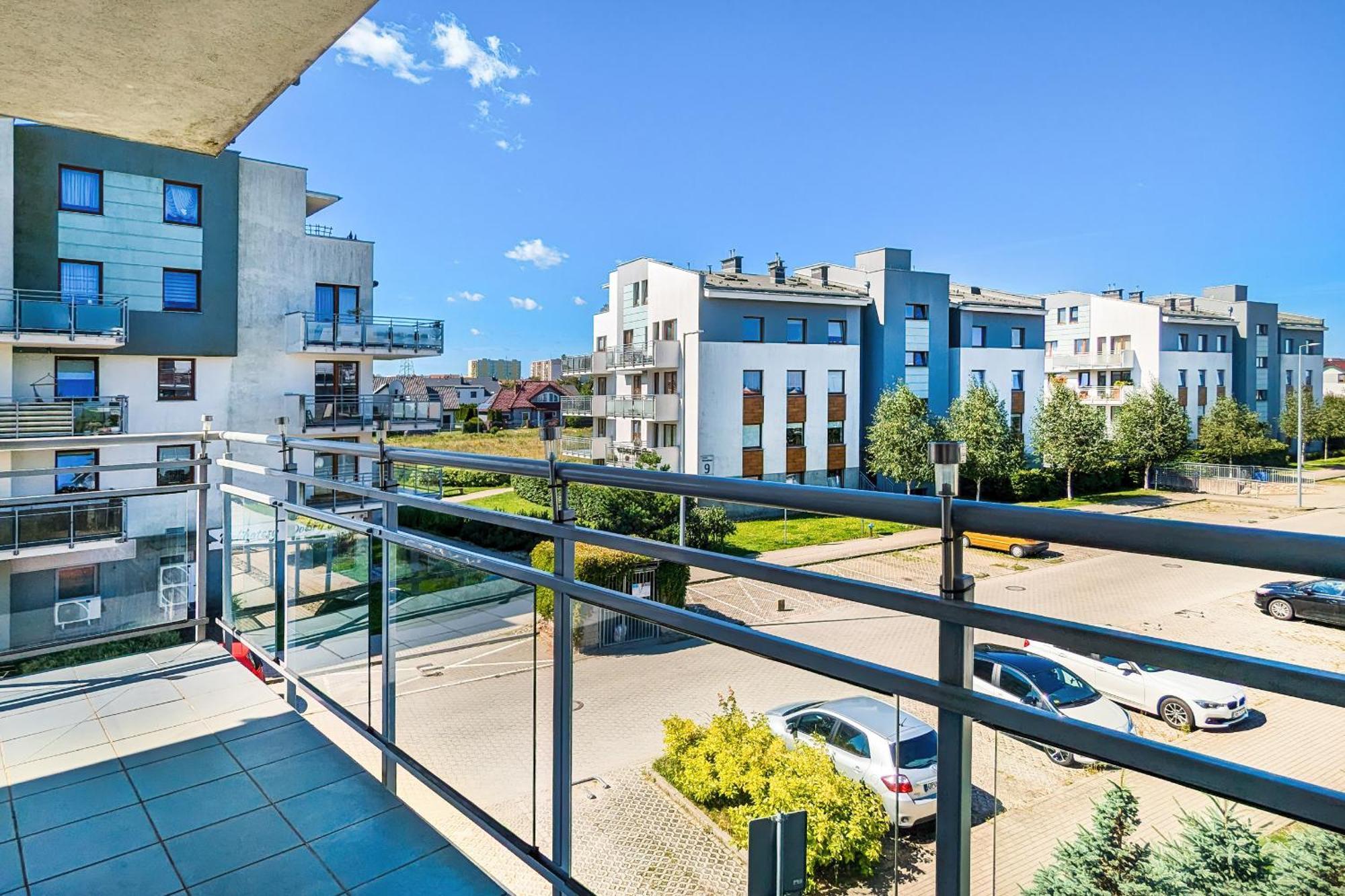 Jasny & Przestronny Apartament Z Balkonem I Parkingiem By Rent Like Home Gdynia Extérieur photo